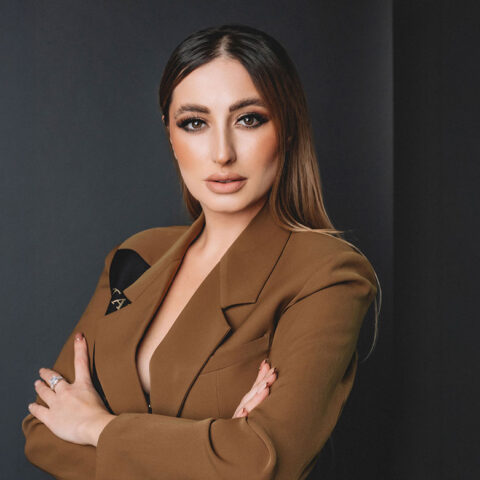 barbie_nuki_lezhava-yallatv